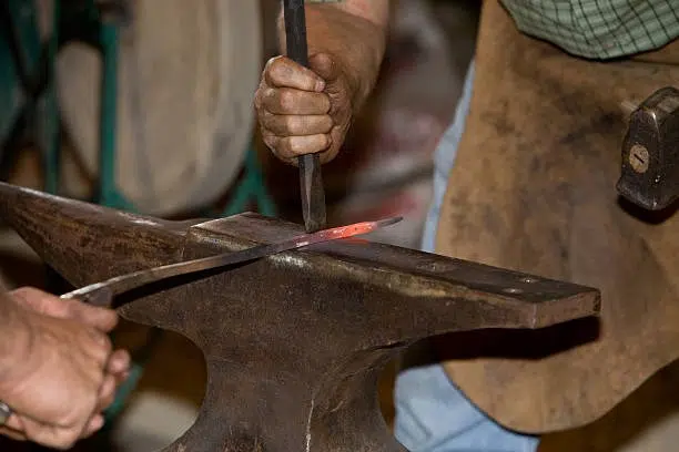 Cutting Edge Chisel-11" X 1" - Image 5