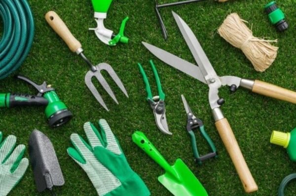 gardening tools